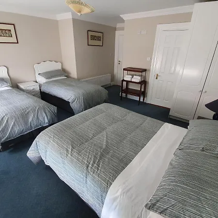 Guest house Dun Maeve Guest Accomadation *
